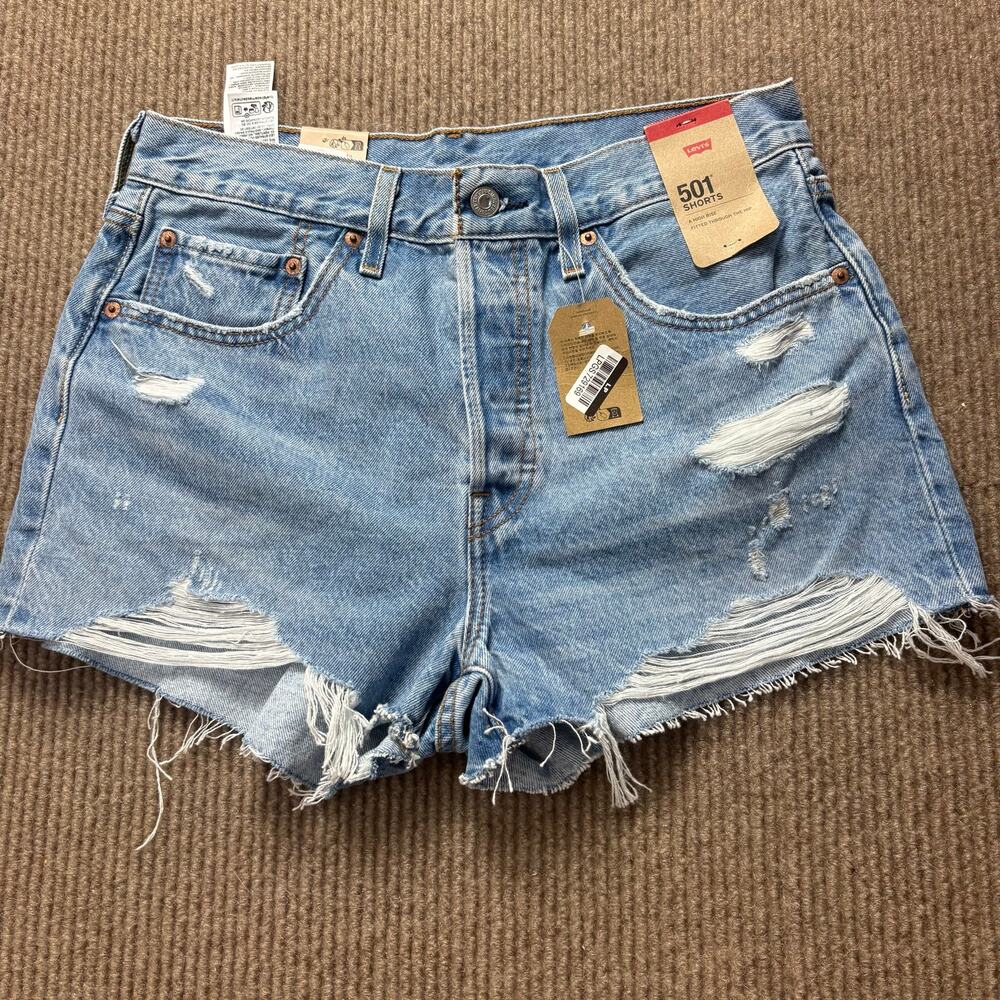NWT Levi's® Women's 501® Original Shorts size 30